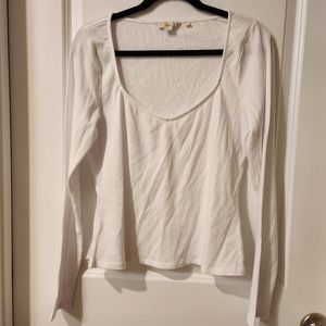Boden large white long sleeve top with low neck line.